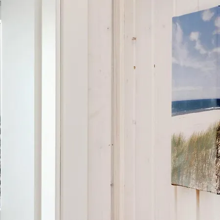 2 Bedroom Gorgeous In Ostseeresort
