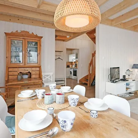 Дом отдыха 2 Bedroom Gorgeous In Ostseeresort *